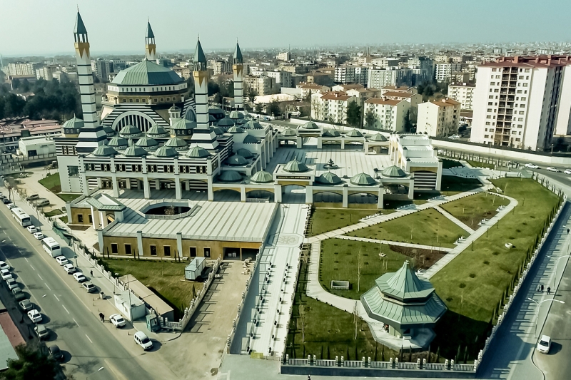 Diyarbakır Merkez Cami'nde çevre düzenleme çalışmaları tamamlandı