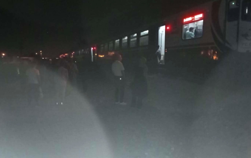 Diyarbakır'da facianın eşiğinden dönüldü: Tren raydan çıktı