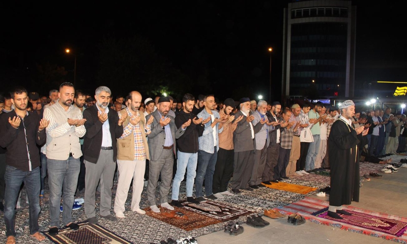 Diyarbakır'da Filistin şehidleri için gıyabi cenaze namazı kılındı