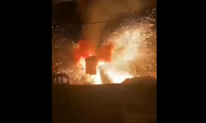 Diyarbakır'da trafonun patlama anı kameralara yansıdı
