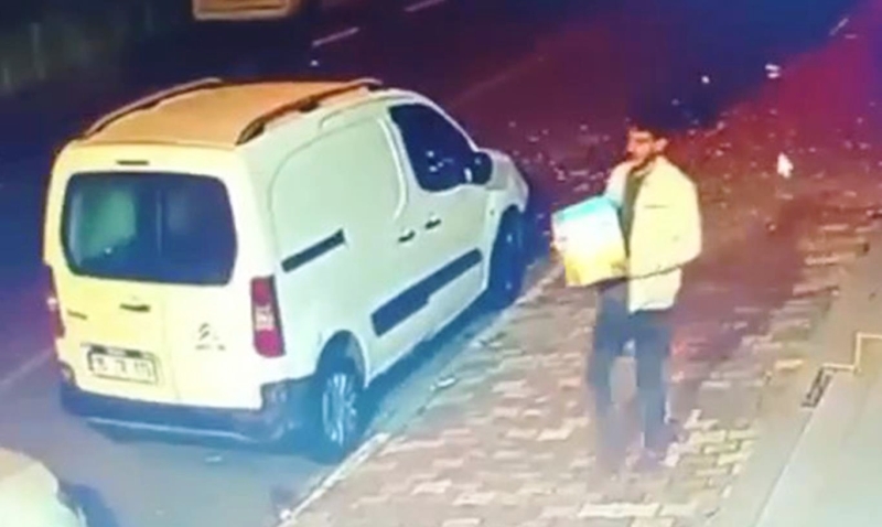 Diyarbakır’da sıvı yağ çalan şahıs güvenlik kamerasına yakalandı